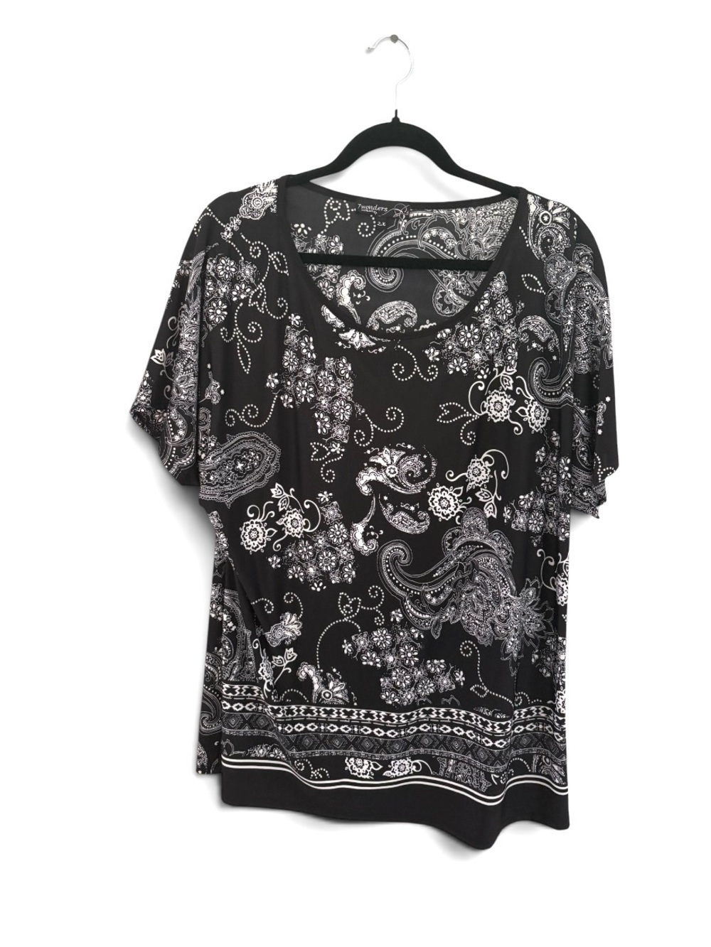 Black Paisley Short Sleeve V-Neck Top